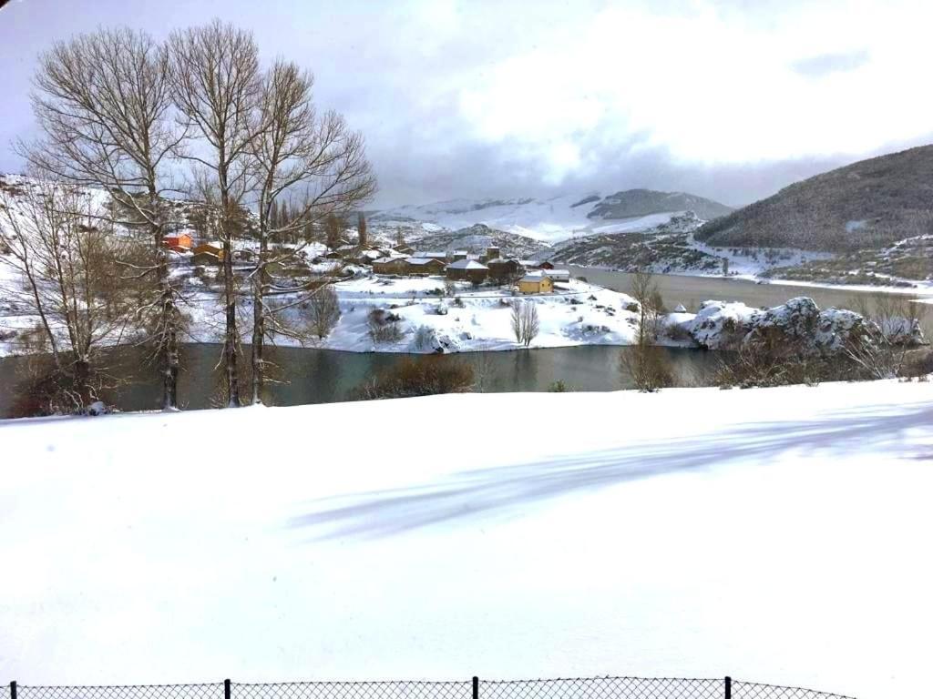 Appartamento La Casita De La Montana Alba de los Cardaños Esterno foto
